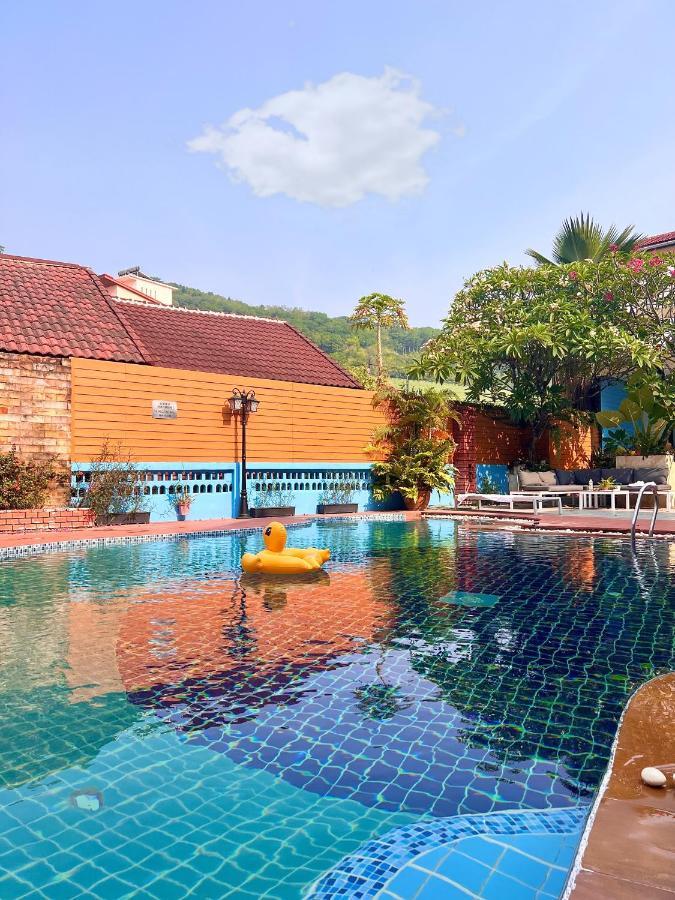 Baankasemsuk Resort 般咔 深宿 Patong Exterior foto
