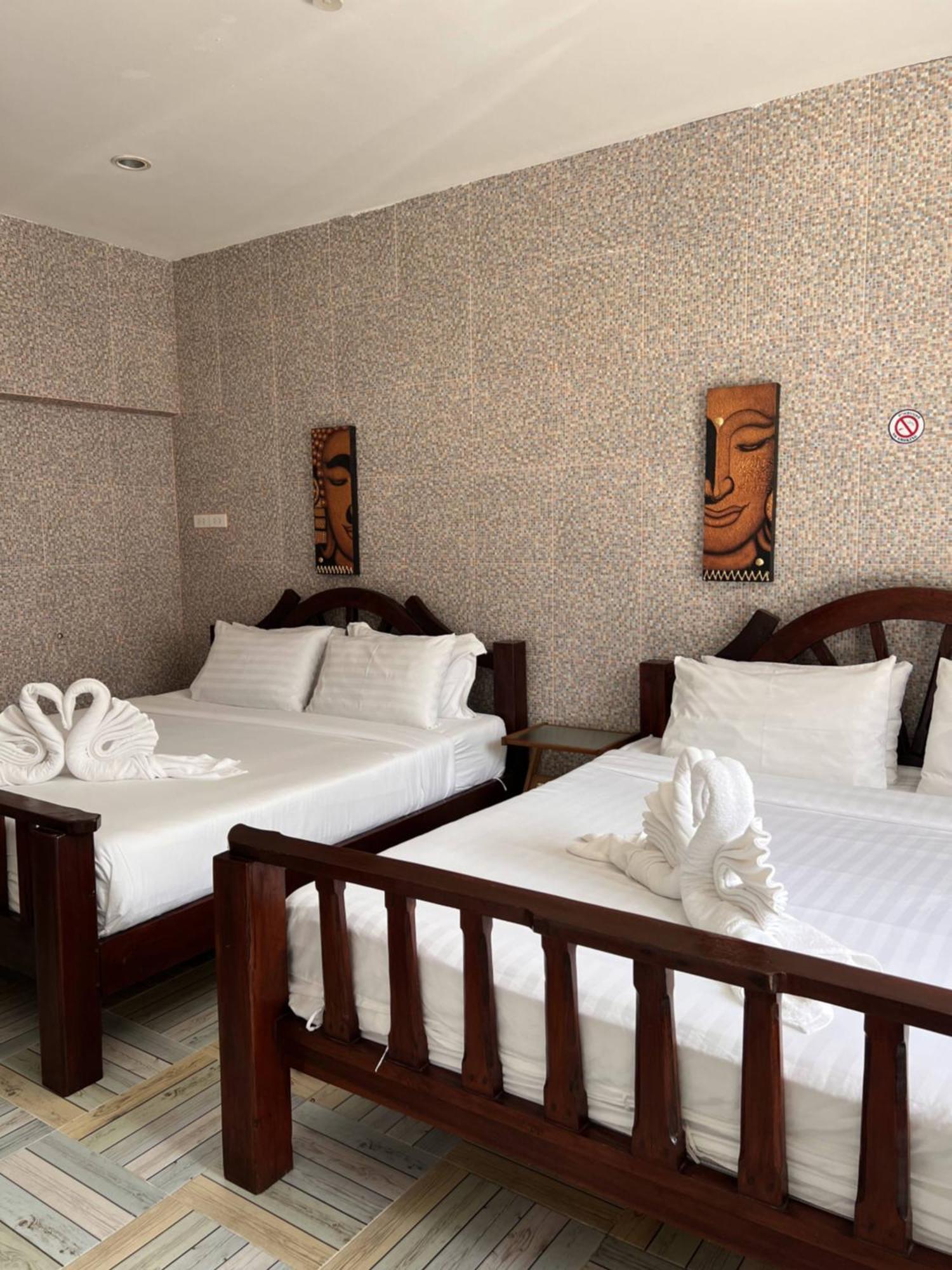 Baankasemsuk Resort 般咔 深宿 Patong Exterior foto
